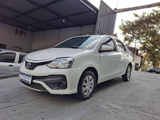 TOYOTA ETIOS 1.5 X SEDAN 16V FLEX 4P AUTOMÁTICO TOYOTA ETIOS 1.5 X SEDAN 16V FLEX 4P AUTOMÁTICO